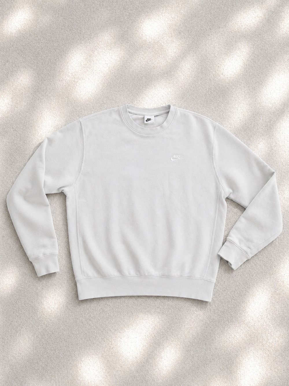 Nike Sportswear Club Fleece Crewneck Sweatshirt Men’s Medium Light Gray